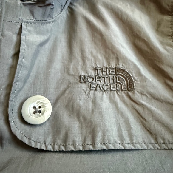 The North Face Women’s Black Hooded Nylon Windbreaker Rain Jacket Women's XS - Picture 7 of 14